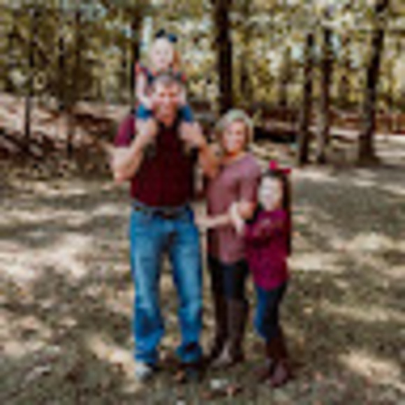 Meet your Posher, Kristi - Picture 1 of 1